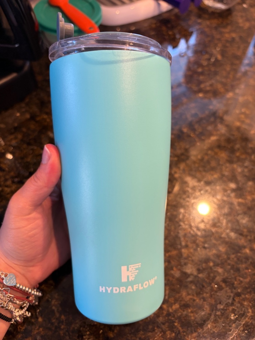 NEW HydraFlow Aqua Blue Tumbler with Lid 20oz